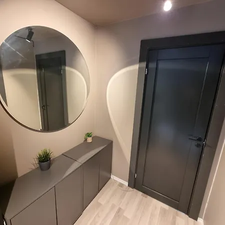 Large And 2 Bedroom With Free Parking, Free Ev Recharging And A Private Garden * Stavanger